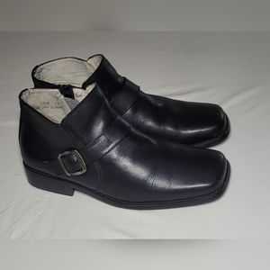 Mens dress shoes